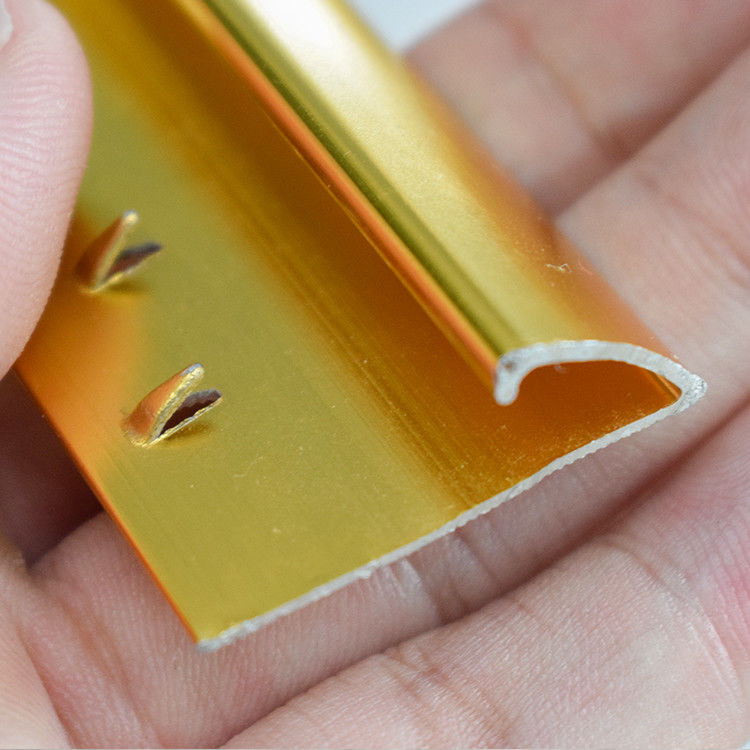 Отделка 30mm ковра алюминиевых нашивок отделки края ковра ровных алюминиевая